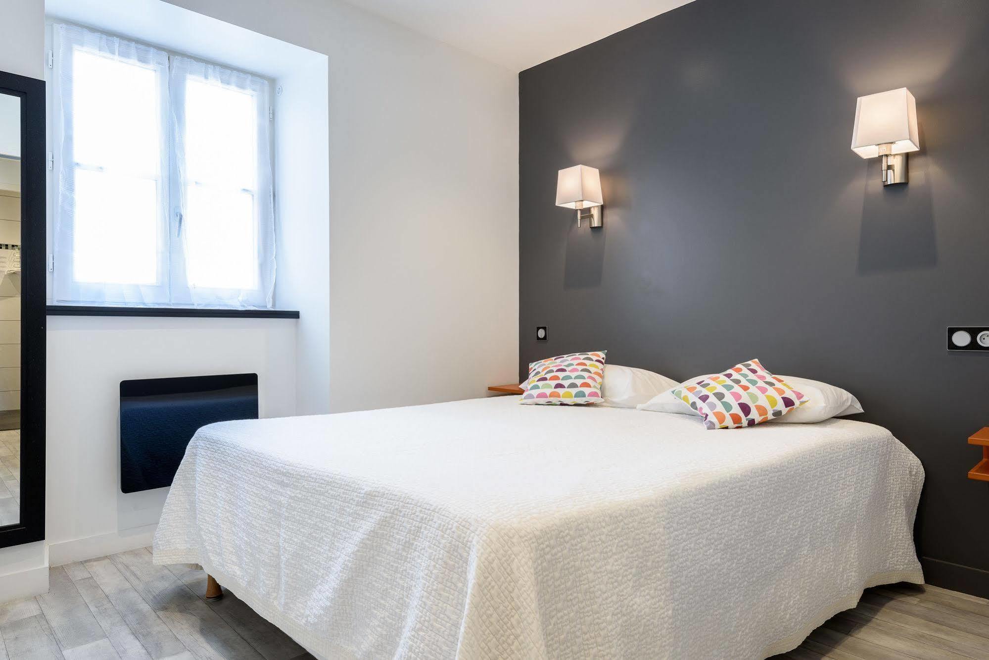 Alfred Hotels Les Halles Biarritz Exteriér fotografie